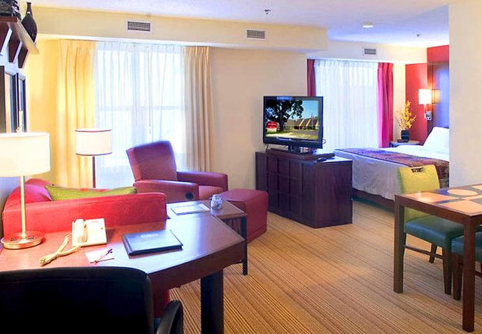 Residence Inn By Marriott Pensacola Downtown Zewnętrze zdjęcie