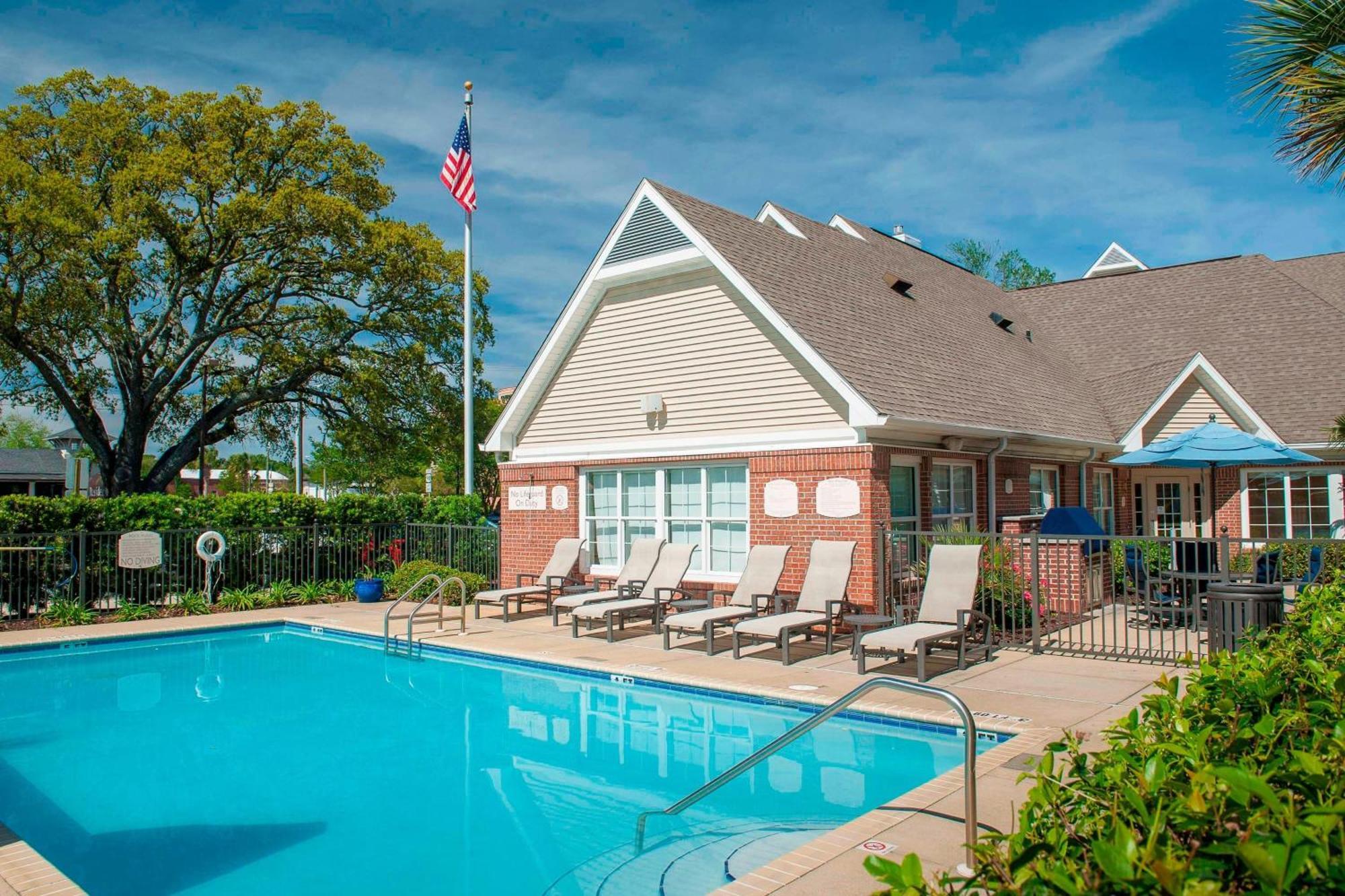 Residence Inn By Marriott Pensacola Downtown Zewnętrze zdjęcie